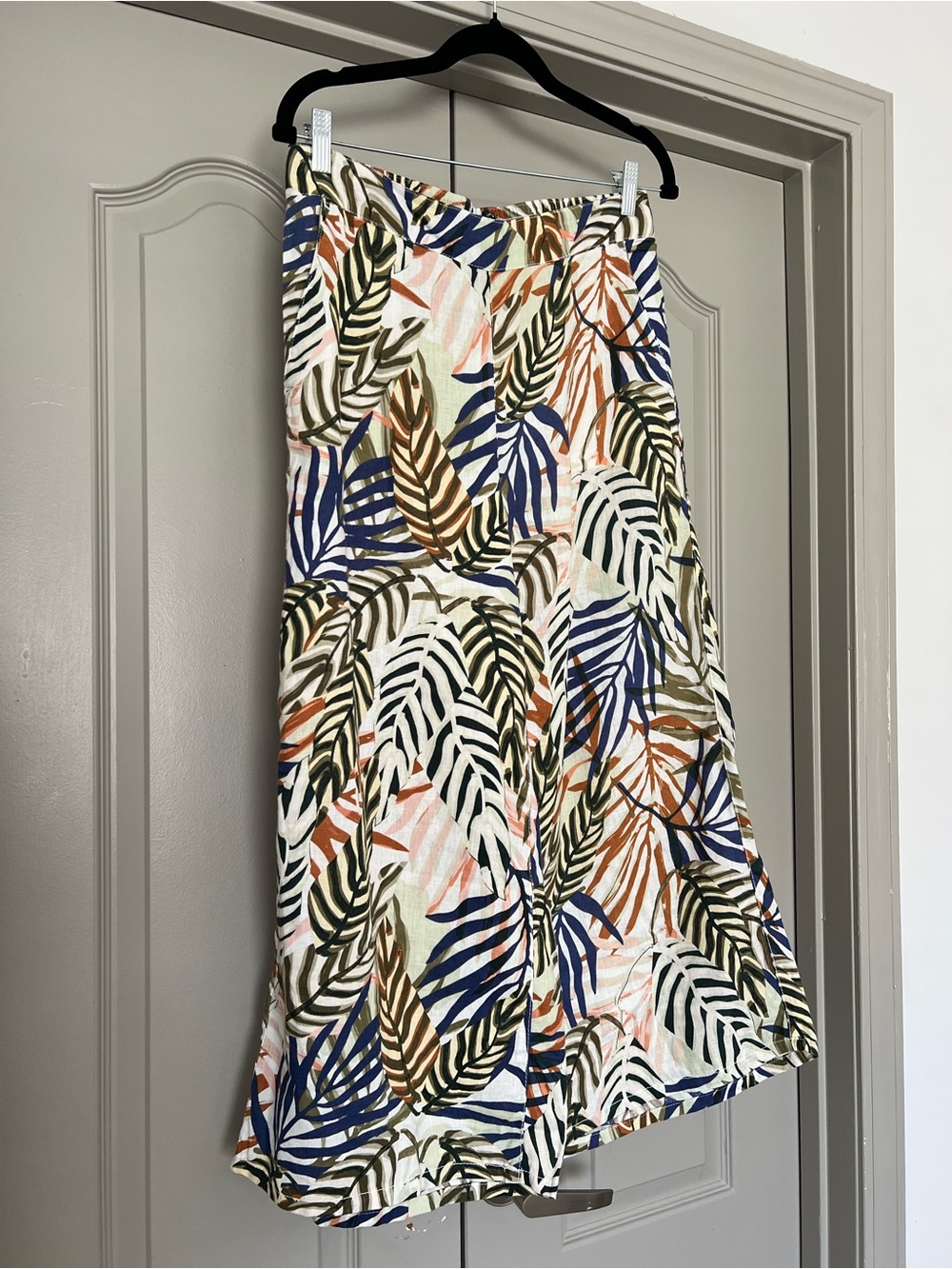 Tahari 100% Linen Tropical Leaf Wide Leg Crop Pants Medium Resort Coastal Boho - Picture 2 of 6